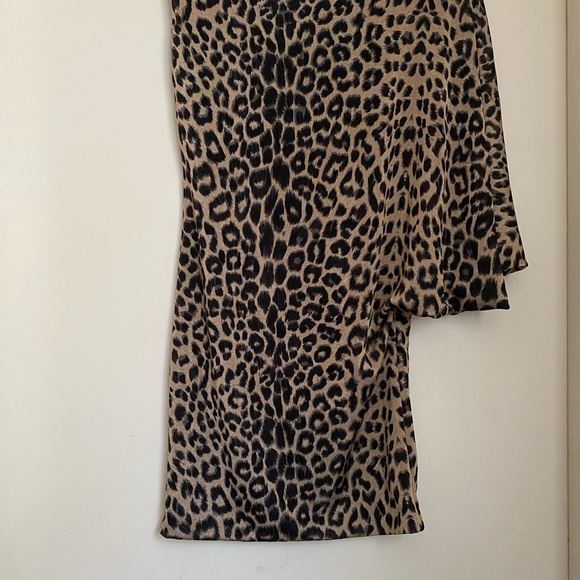 👗✨LEOPARD PRINT MINI DRESS - Picture 6 of 6